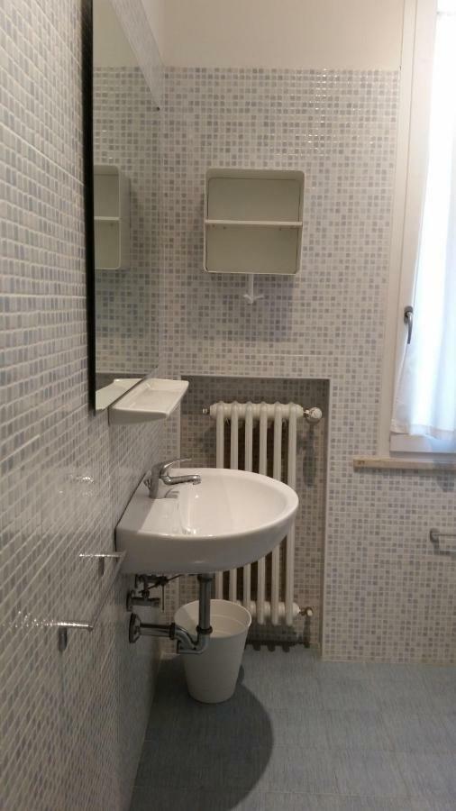 Hotel Stella Polare Римини Экстерьер фото